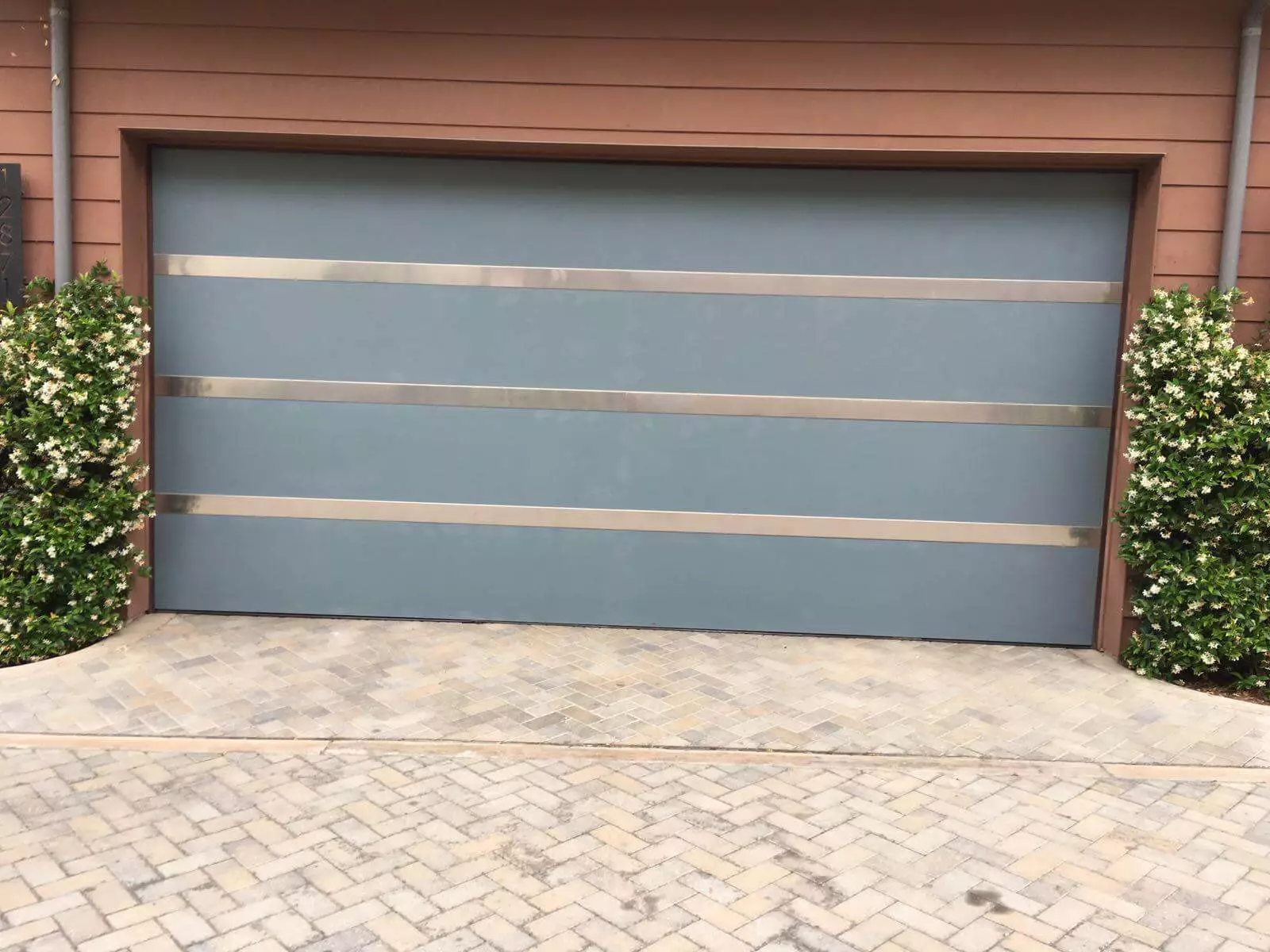 garage-door-repair-Petersburg